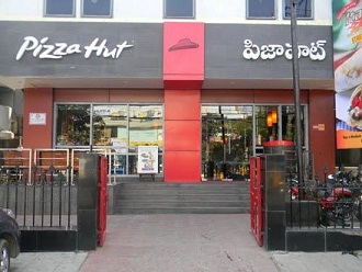 Pizza Hut – changing it up